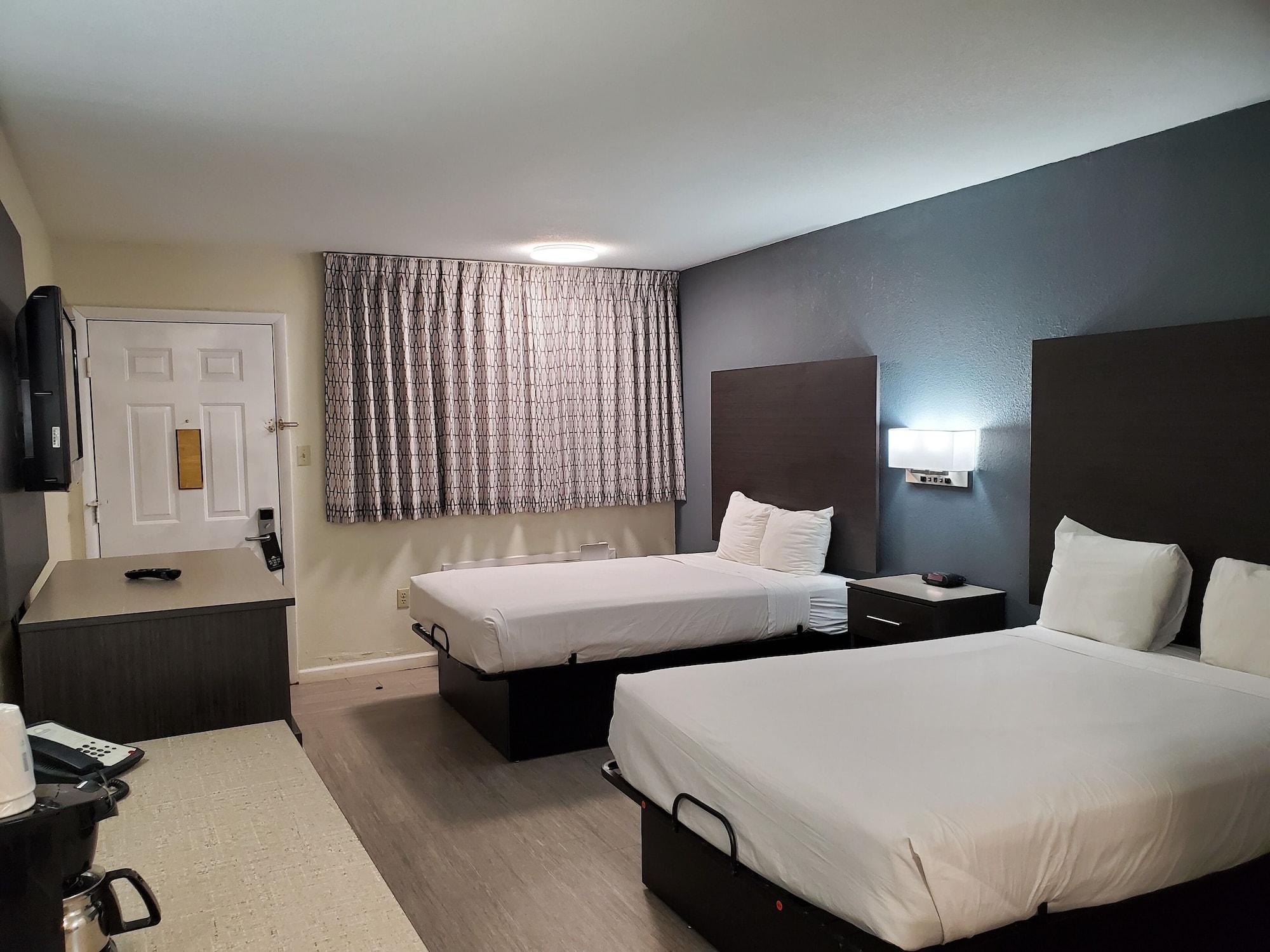Days Inn By Wyndham Lawton Exterior photo