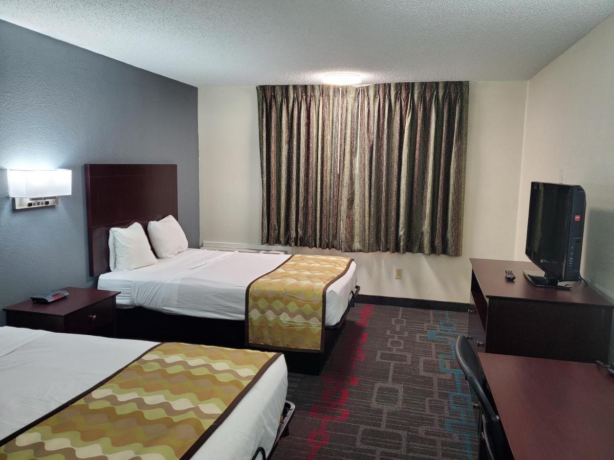 Days Inn By Wyndham Lawton Exterior photo